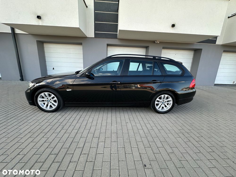 BMW Seria 3 320d DPF Touring Edition Fleet - 8