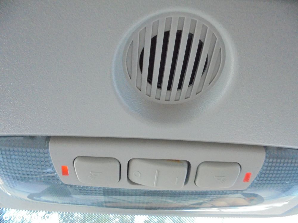 Ford Kuga 2.0 TDCi 2x4 Trend - 38