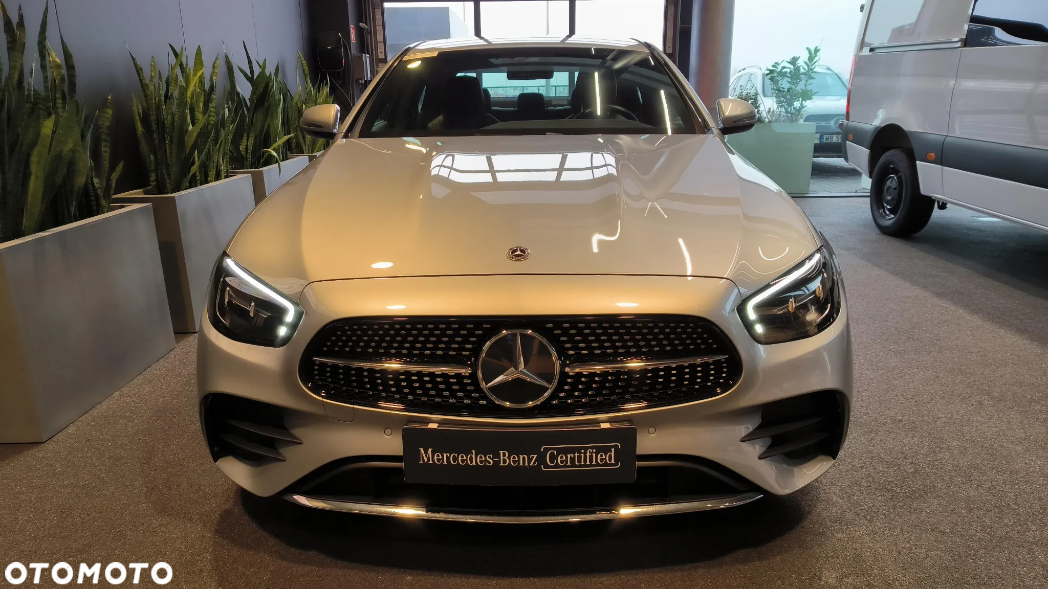 Mercedes-Benz Klasa E 220 d 9G-TRONIC AMG Line - 3