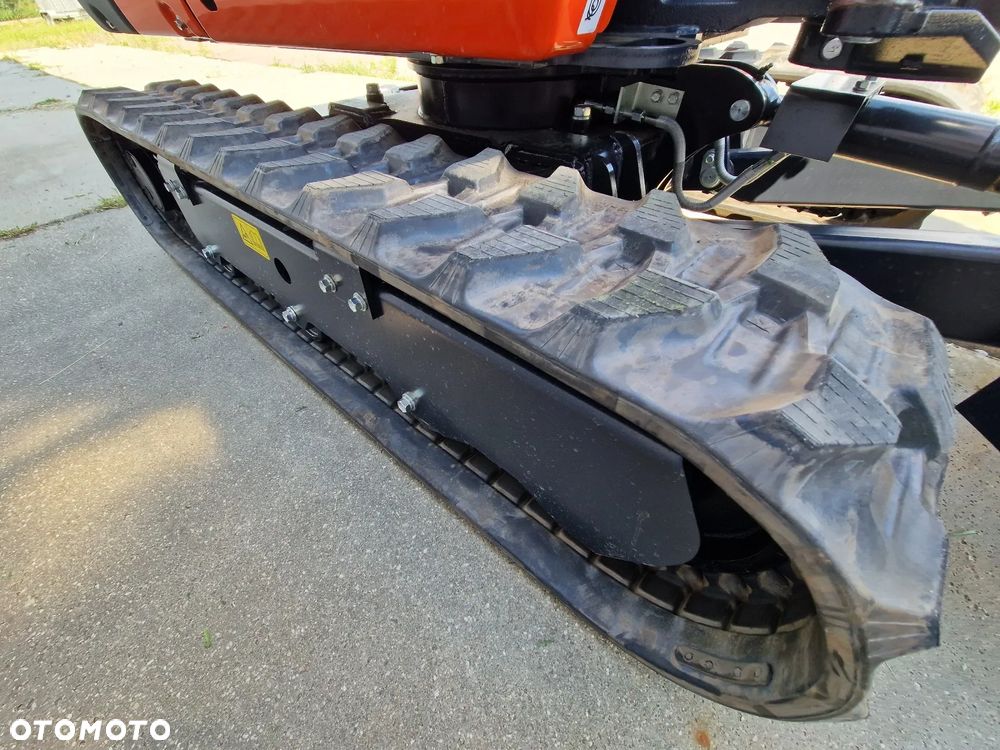 Kubota KX 019-4 jak CAT WACKER JCB R435 - 16