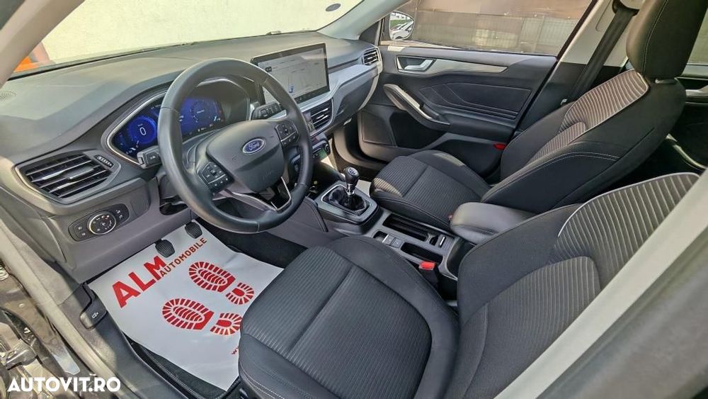 Ford Focus - 5
