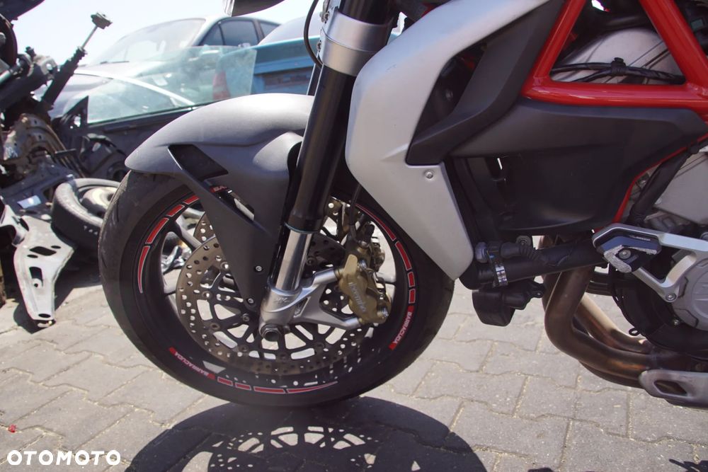 Motocykl na części 692106889 MV Agusta B3 800 Brutale 800 92 kw 2014 silnik lampa licznik lagi laga zbiornik felga tarcza rama owiewka - 11