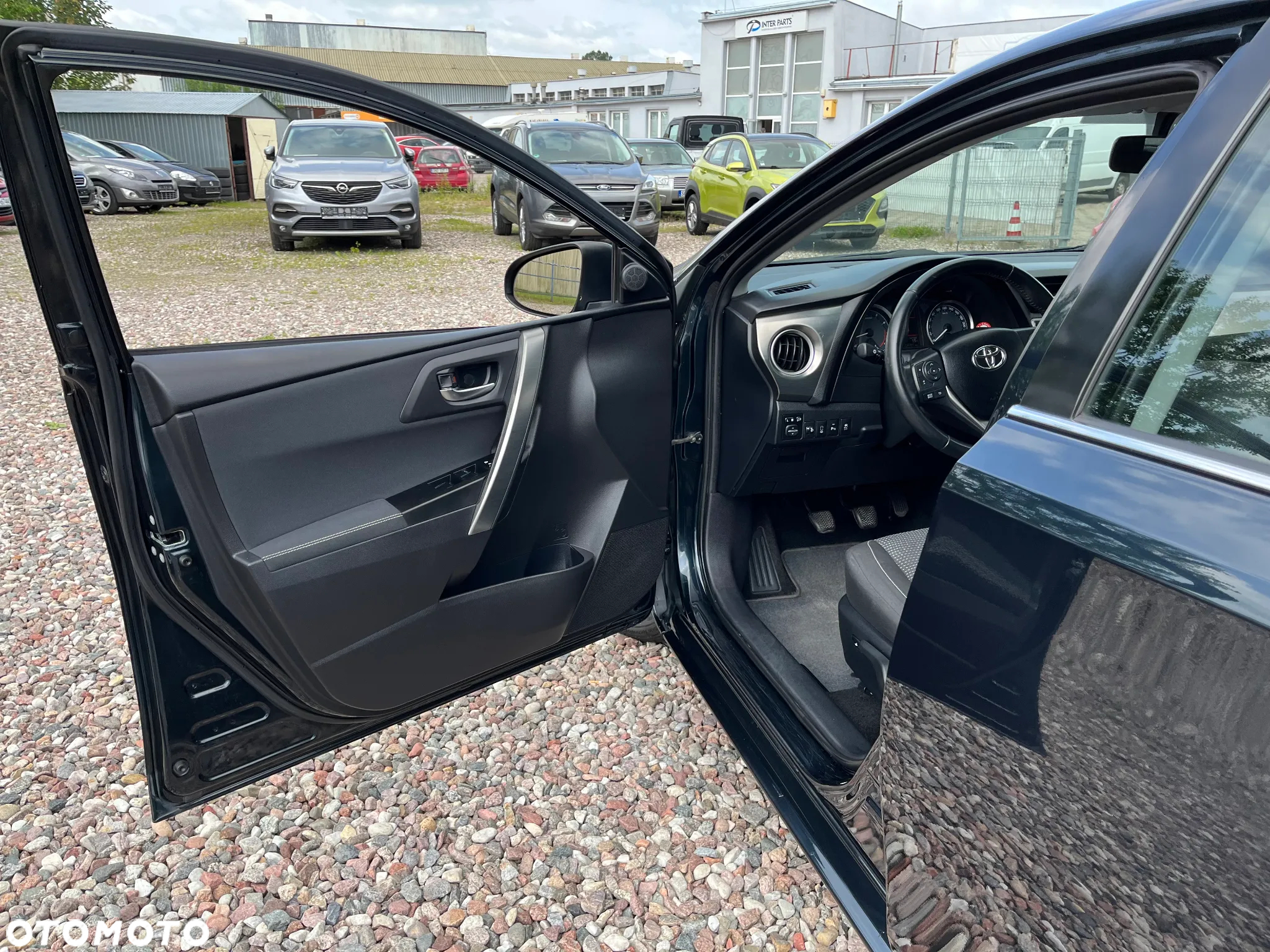 Toyota Auris - 15