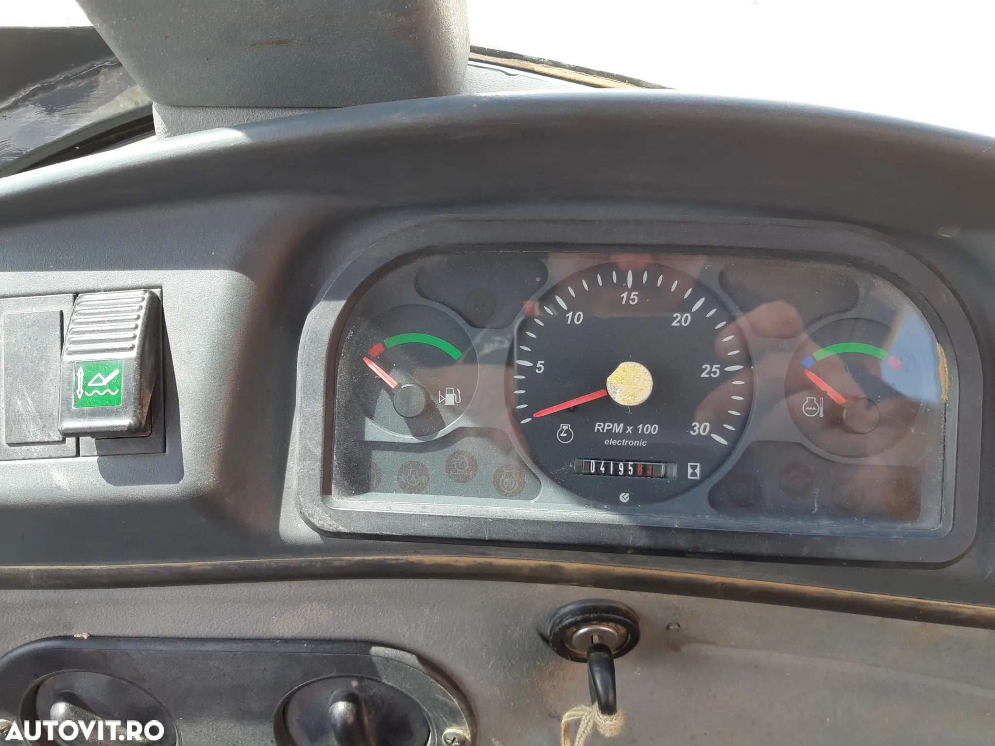 FIAT KOBELCO B200 - 13