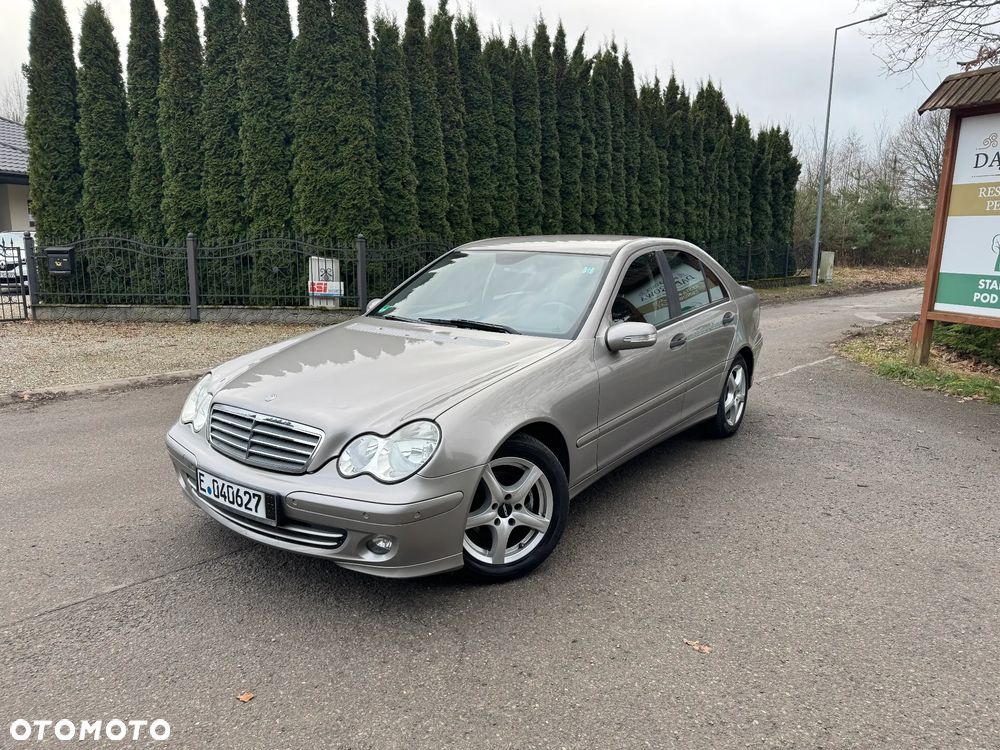 Mercedes-Benz Klasa C 220 CDI Automatik Elegance Sport Edition - 5