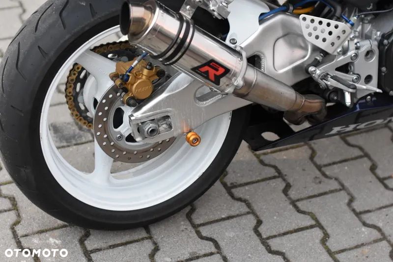 Honda CBR - 14
