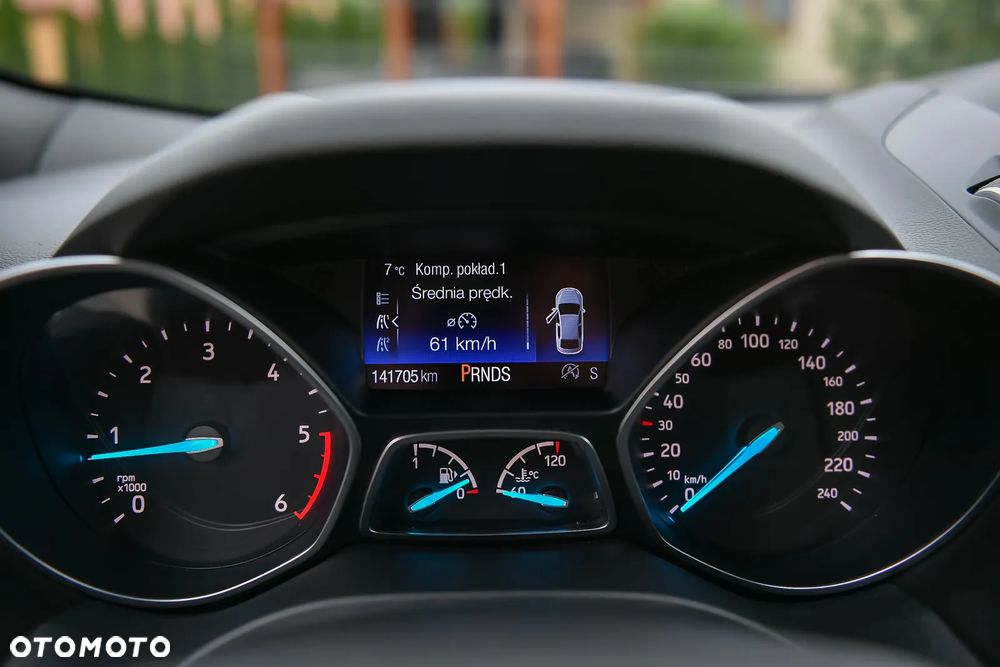 Ford Kuga 2.0 TDCi 4x4 ST-Line - 29
