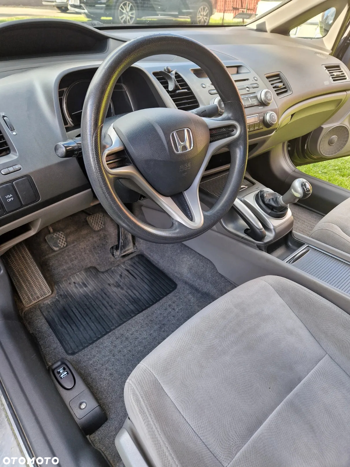 Honda Civic 1.8 Comfort - 12