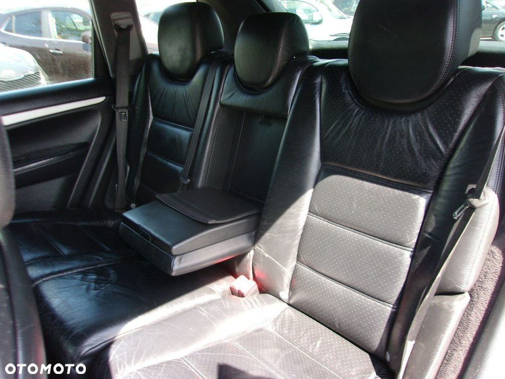 Porsche Cayenne - 26