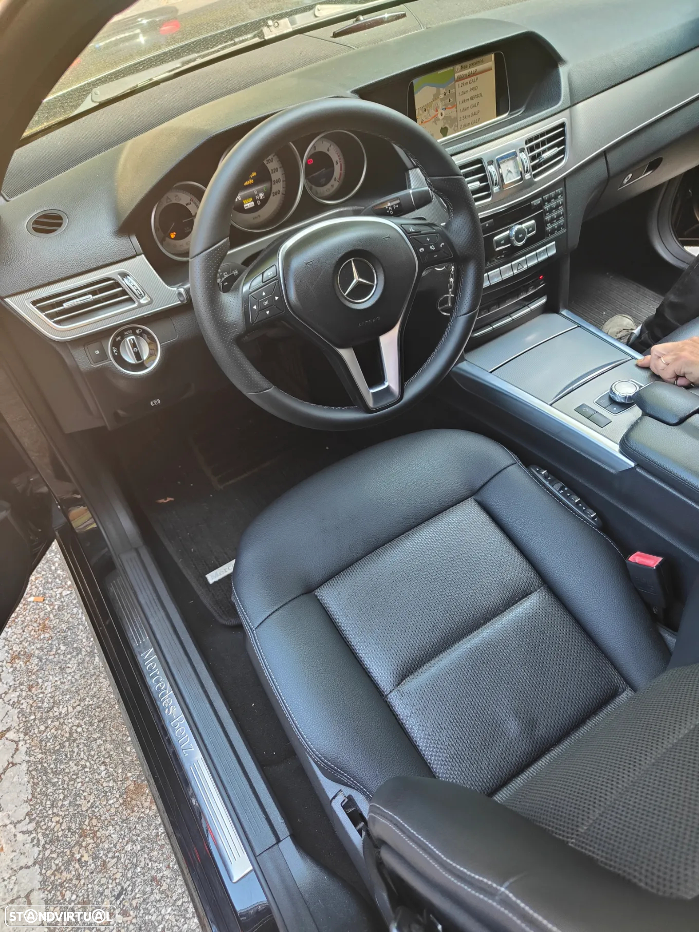 Mercedes-Benz E 300 Bluetec Hybrid Avantgarde - 7