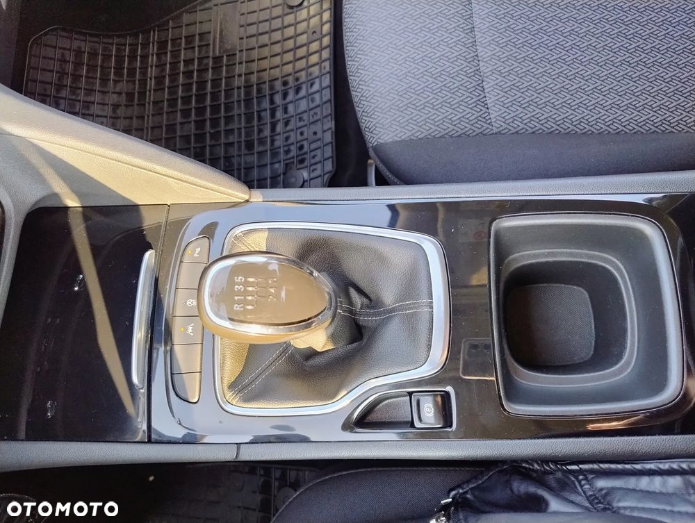 Opel Insignia - 9