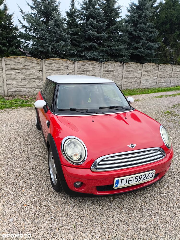 MINI Cooper Standard - 1