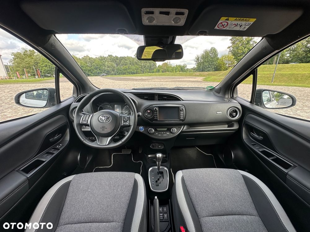 Toyota Yaris - 15
