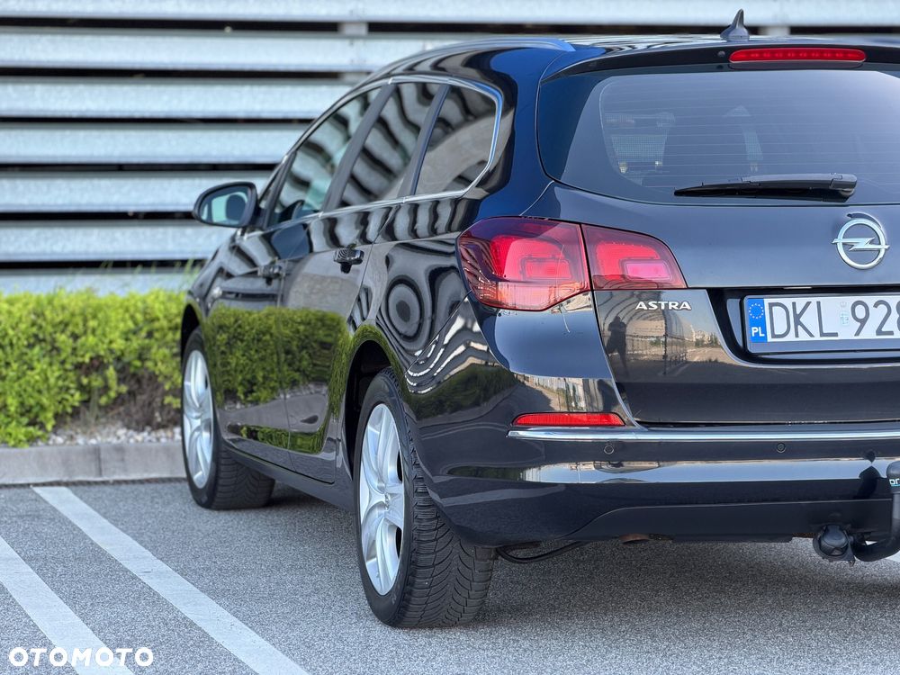 Opel Astra 1.6 CDTI Cosmo - 29