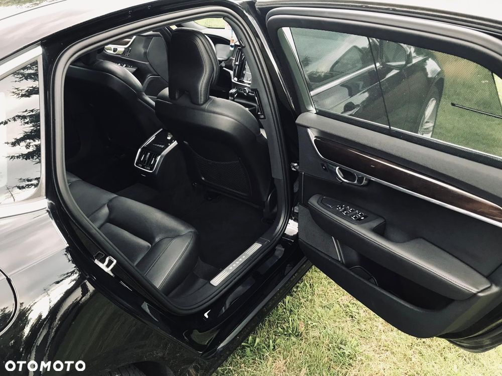 Volvo S90 T5 Geartronic Momentum - 23