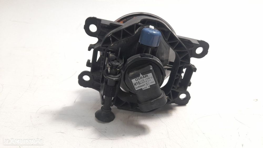 FAROL NEVOEIRO ESQUERDO RENAULT MEGANE IV FASTBACK 2017 -261500097R - 1