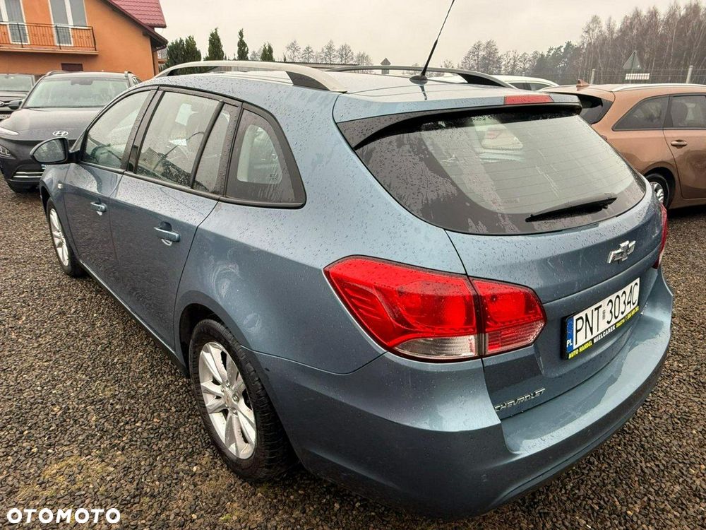 Chevrolet Cruze - 3