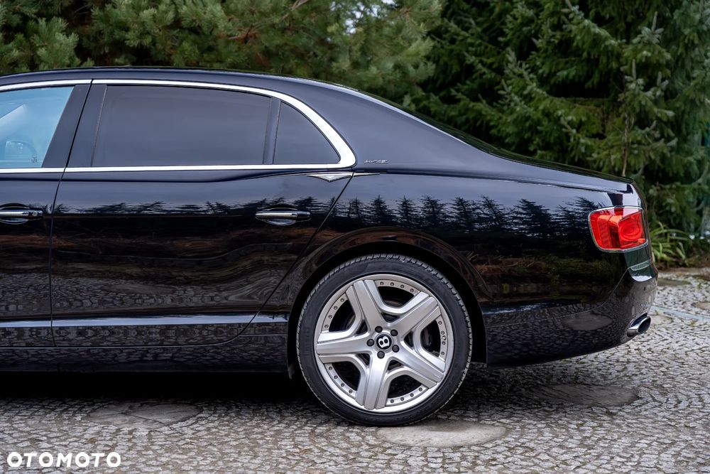 Bentley Flying Spur Mulliner - 10