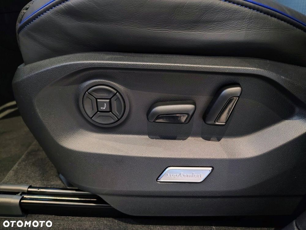 Volkswagen Touareg - 20