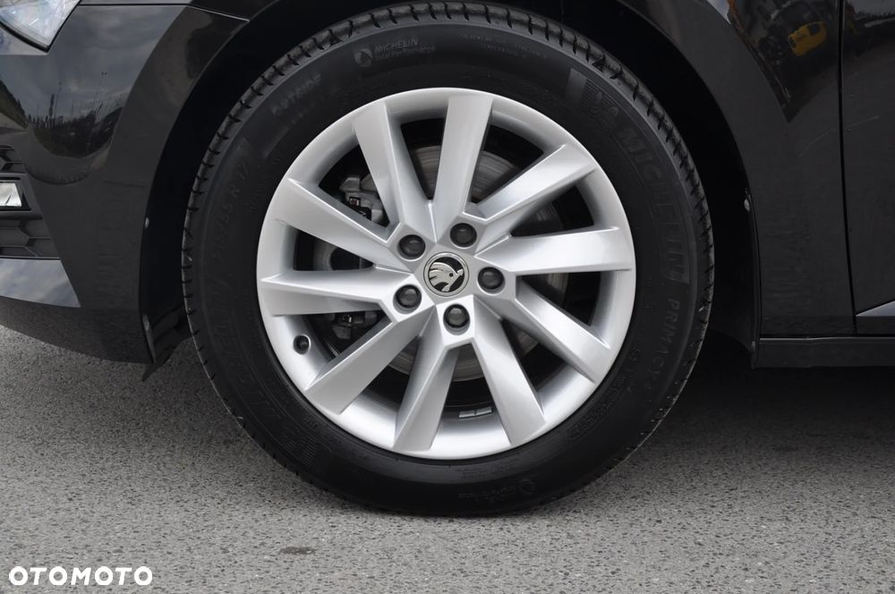 Skoda Superb 1.5 TSI Ambition DSG - 9