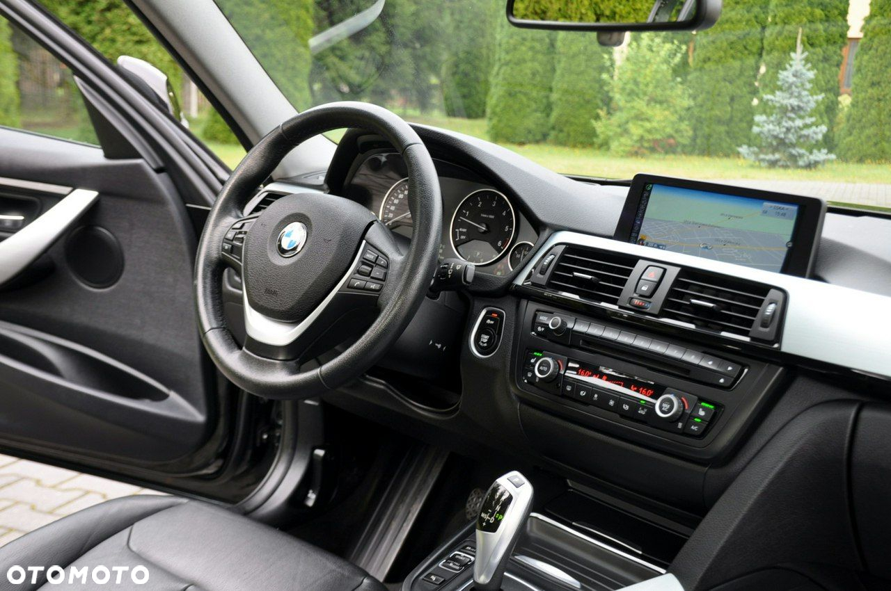 BMW Seria 3 - 25