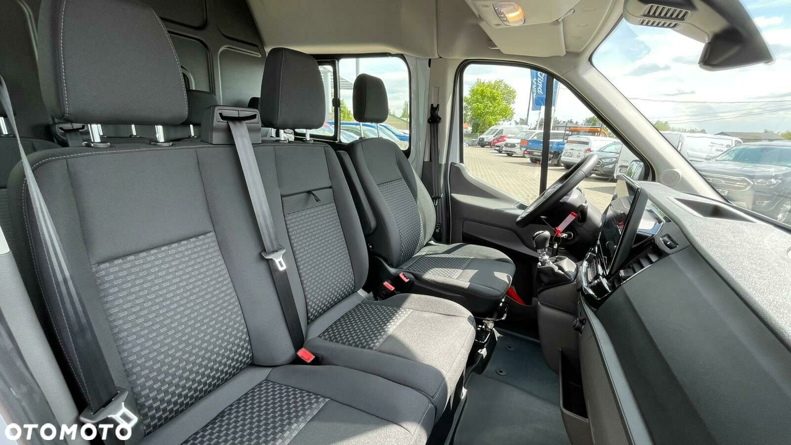 Ford transit Trend - 17