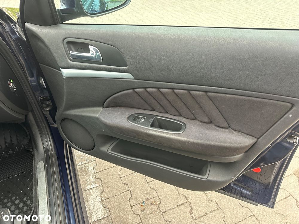 Alfa Romeo 159 1.9JTDM Distinctive - 22