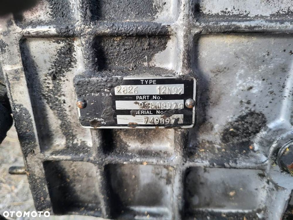 IVECO Daily  Skrzynia biegów SprzęgłoSilnik 2,5  Gril Tylni Most Sanki Silnik Opony - 3
