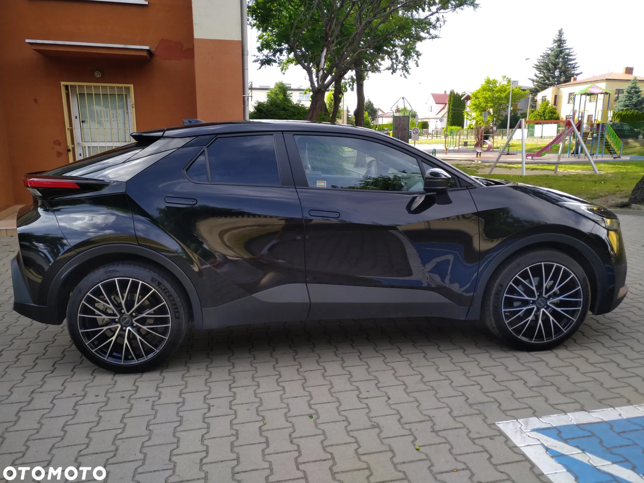 Toyota C-HR 1.8 Hybrid Comfort - 6