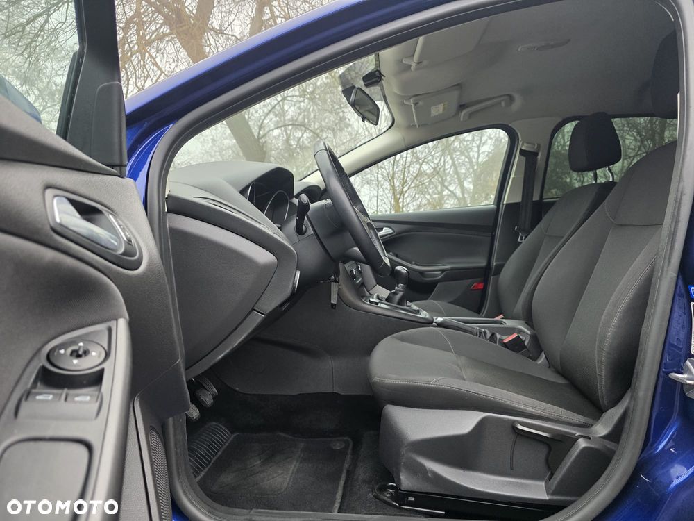 Ford Focus - 14