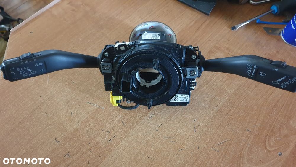 Skoda Octavia II lift przełącznik zespolony taśma - 1