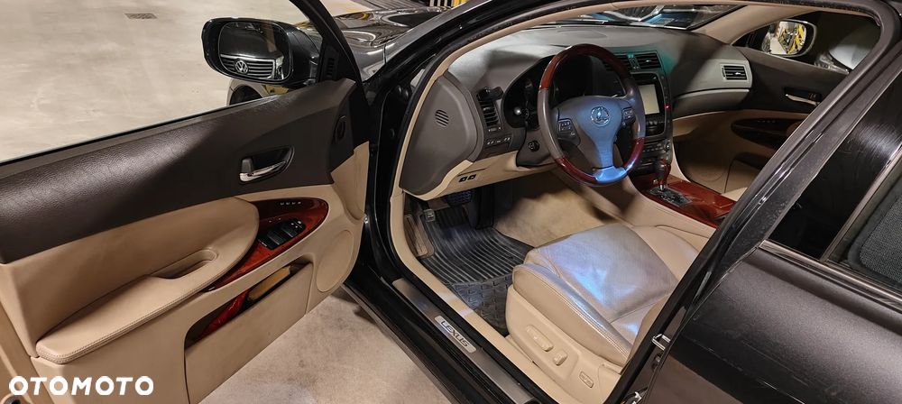 Lexus GS - 11