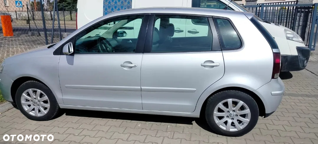 Volkswagen Polo - 15