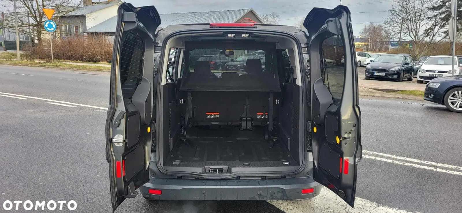Ford Transit Connect 240 L2 Trend - 11