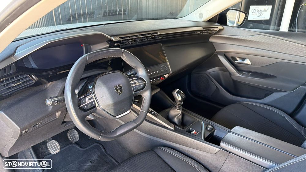 Peugeot 308 1.2 PureTech Allure Pack - 15