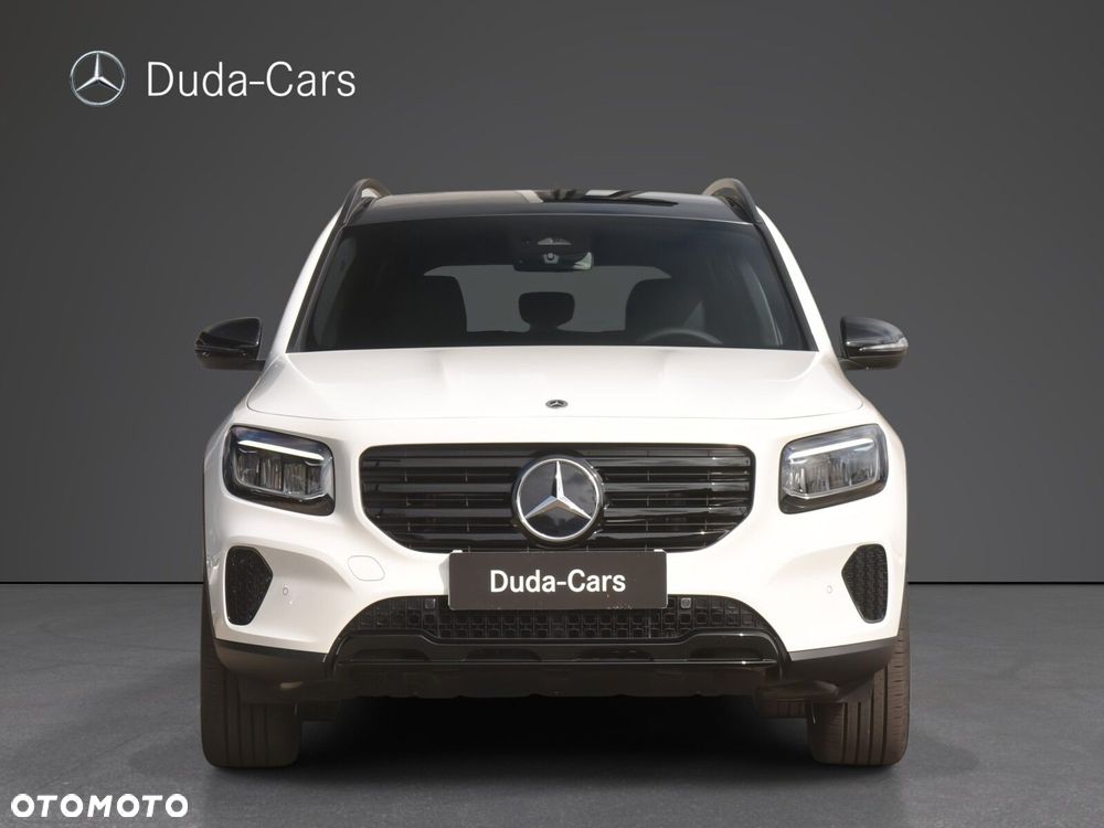 Mercedes-Benz GLB 200 7G-DCT - 4