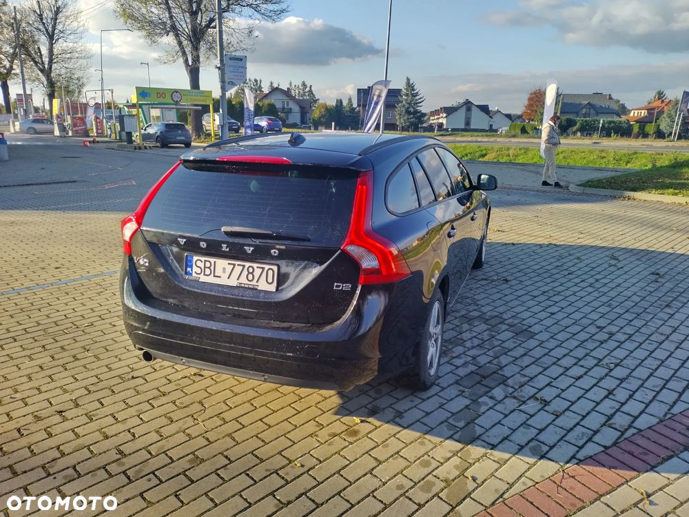 Volvo V60 D2 Drive-E Kinetic - 6