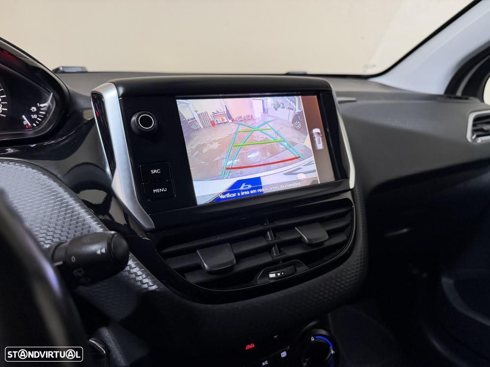 Peugeot 2008 1.6 BlueHDi Style - 14