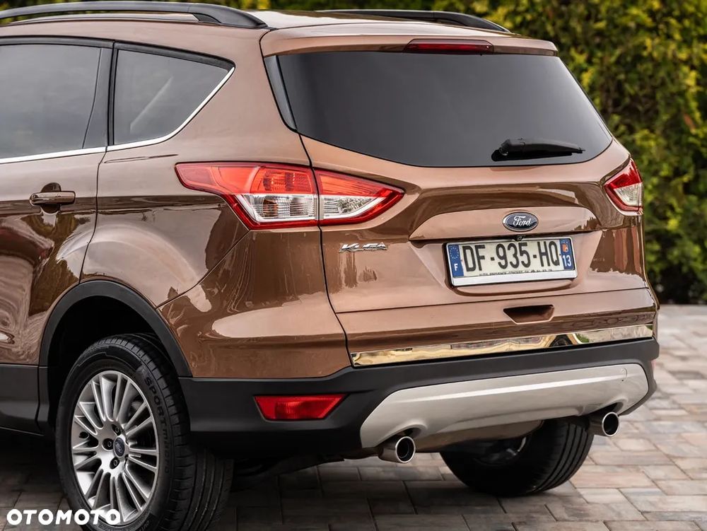 Ford Kuga 2.0 TDCi 4x4 Titanium - 19
