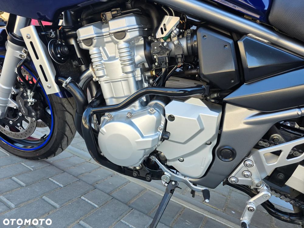 Suzuki Bandit - 26