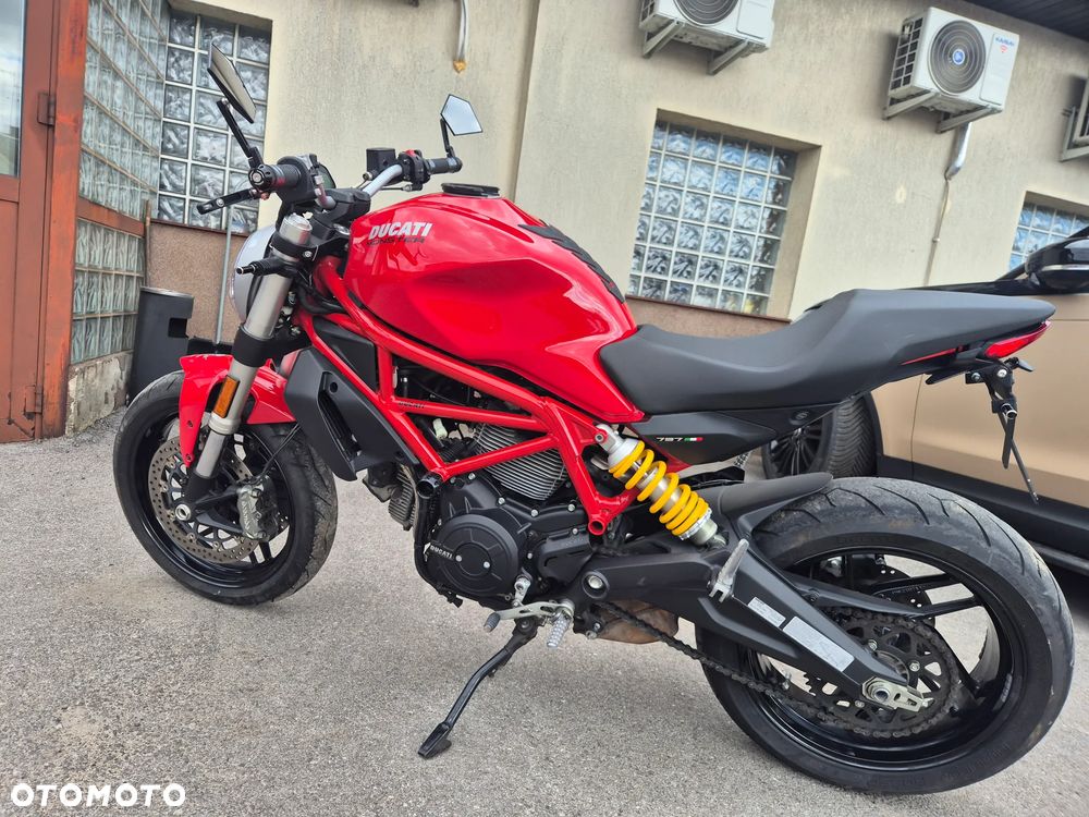 Ducati Monster - 2