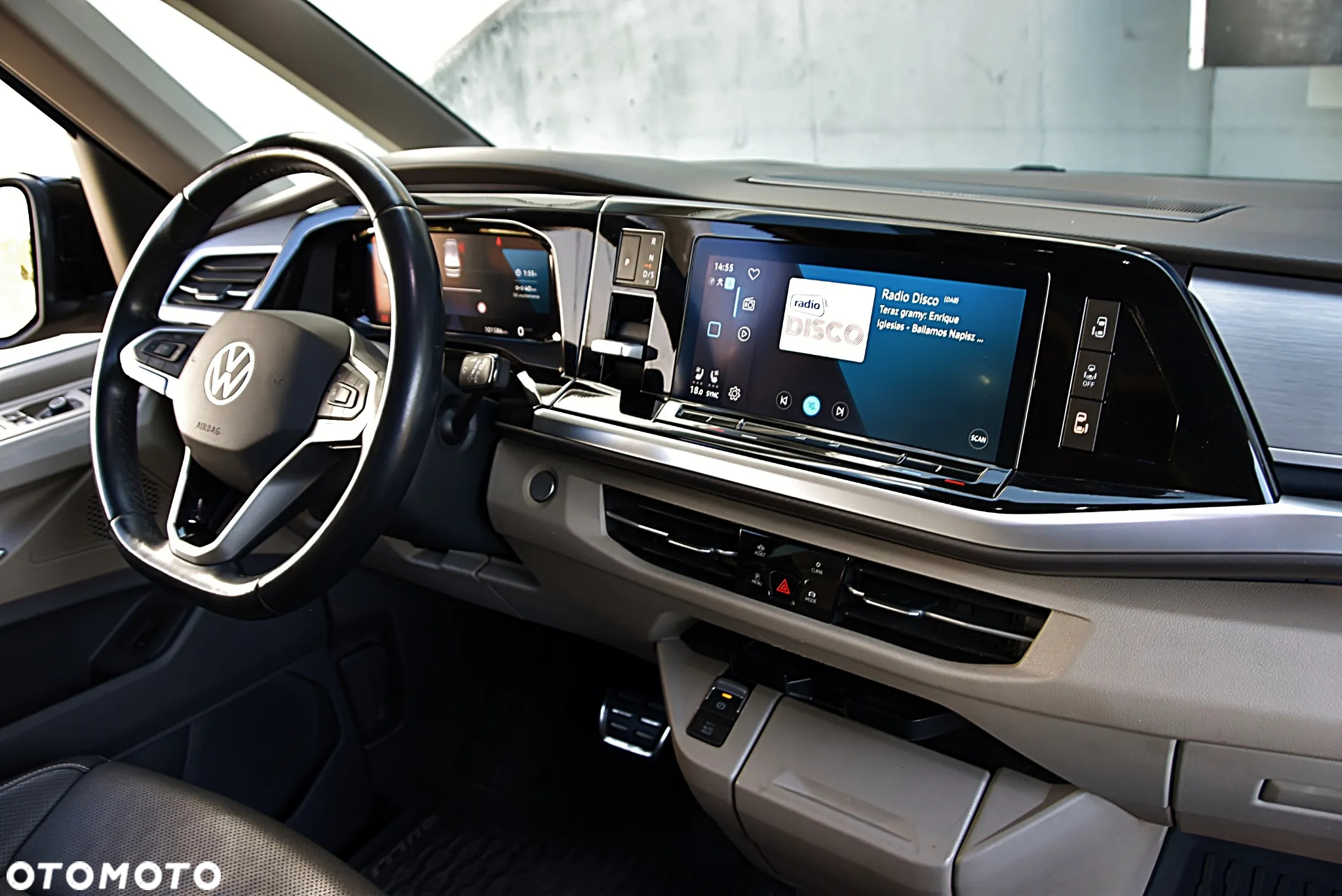 Volkswagen Multivan 2.0 TSI L2 Style DSG - 18