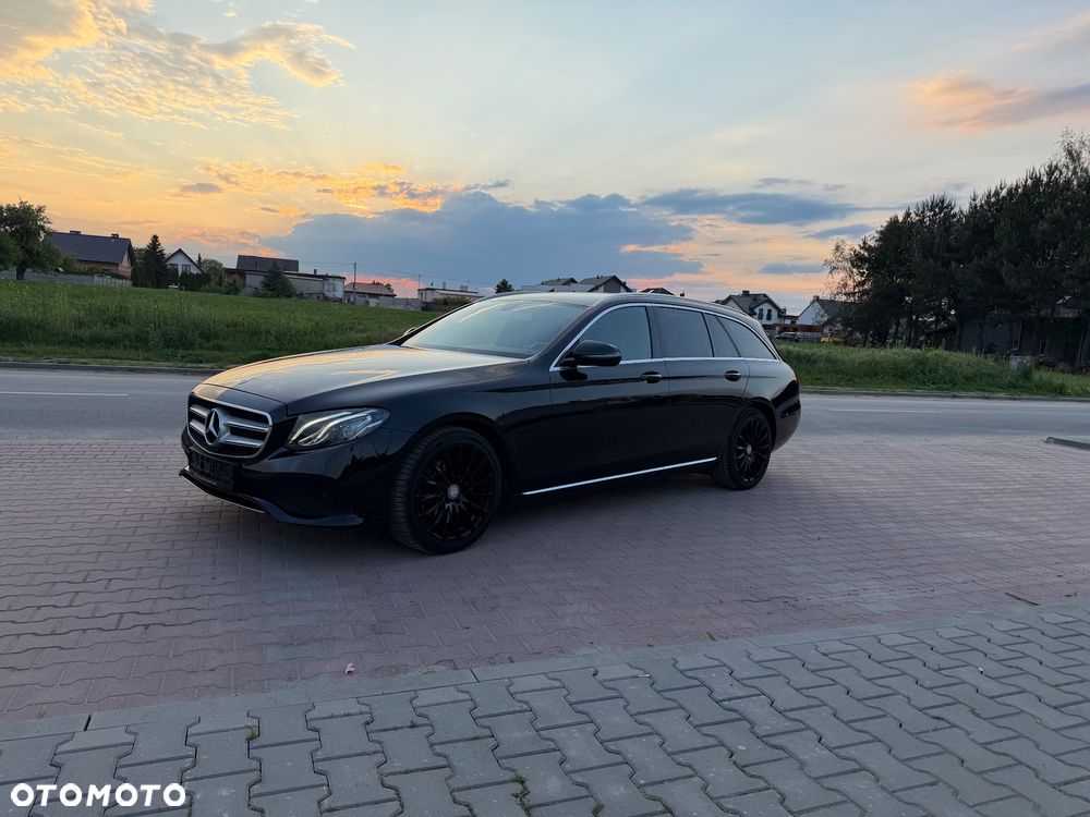 Mercedes-Benz Klasa E 200 9G-TRONIC Avantgarde - 8