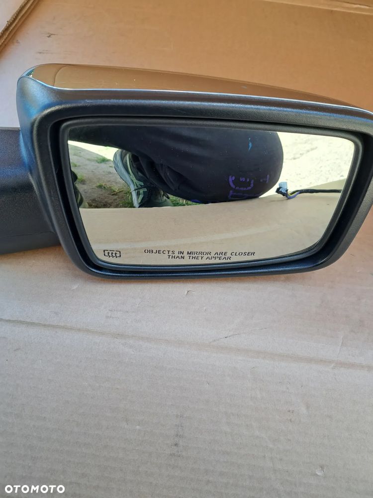 Lusterko lusterka lewe prawe Dodge RAM IV 1500 2500 68231243AB 68231242AB 10+8 10+9 PIN 18 19 Pin 2014 2015 2016 2017 - 3