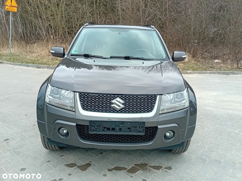 Suzuki Grand Vitara 2.4 Comfort - 9