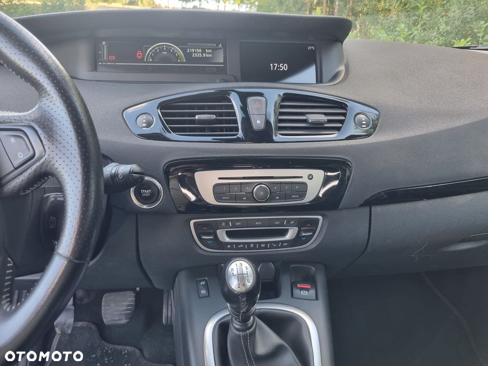 Renault Grand Scenic Gr 1.6 dCi Energy Bose EU6 - 13