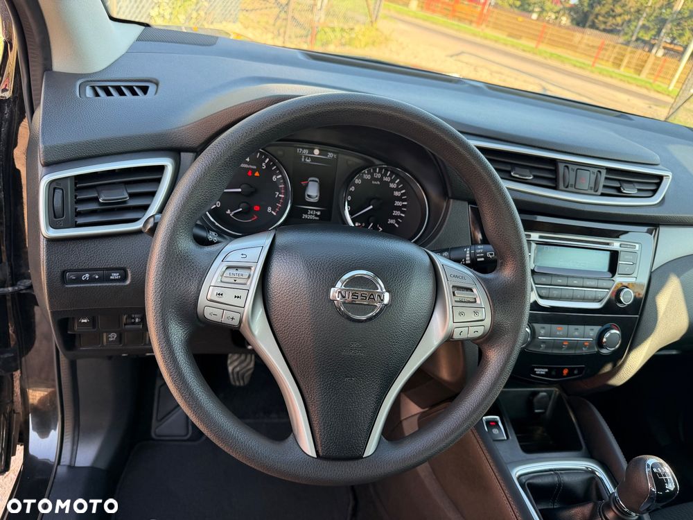 Nissan Qashqai 1.2 DIG-T Tekna EU6 - 18