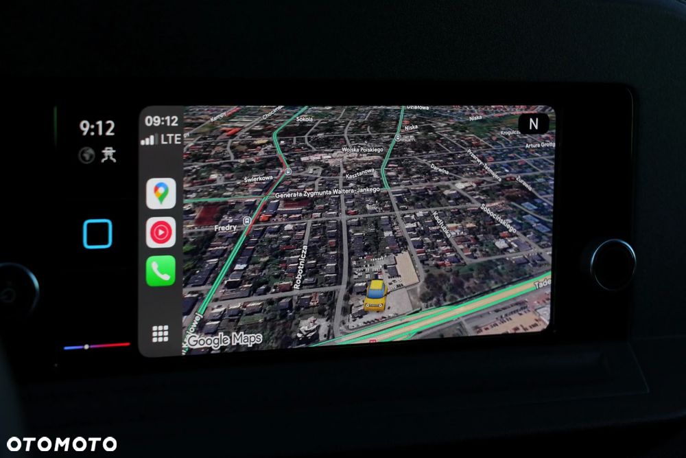 Volkswagen CADDY MAXI - 26