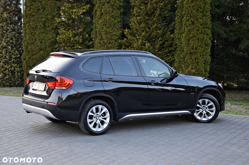 BMW X1 sDrive18d Sport Line - 24