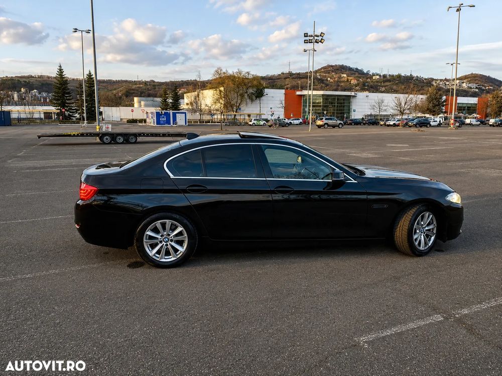 BMW Seria 5 520d - 4